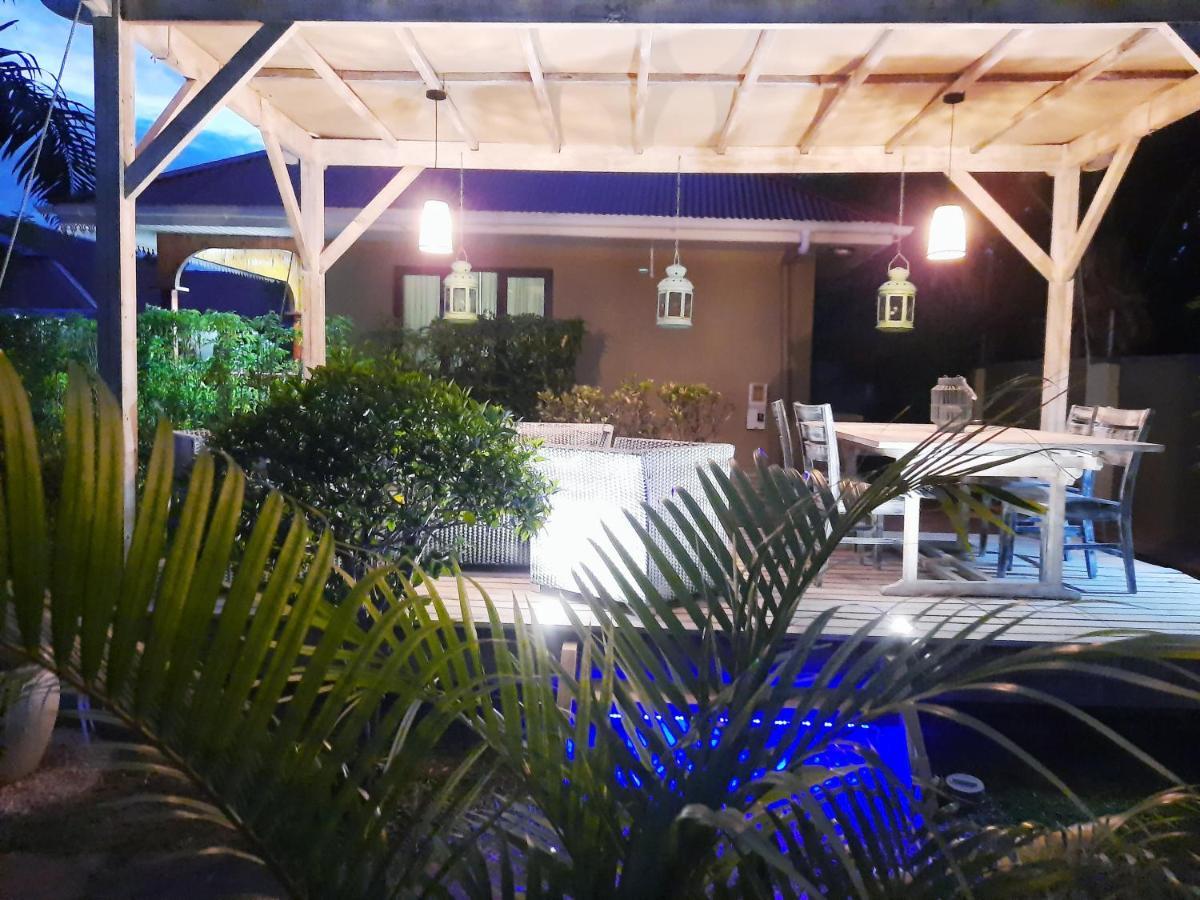 拉迪格岛 卡萨德里拉自助旅馆酒店 外观 照片