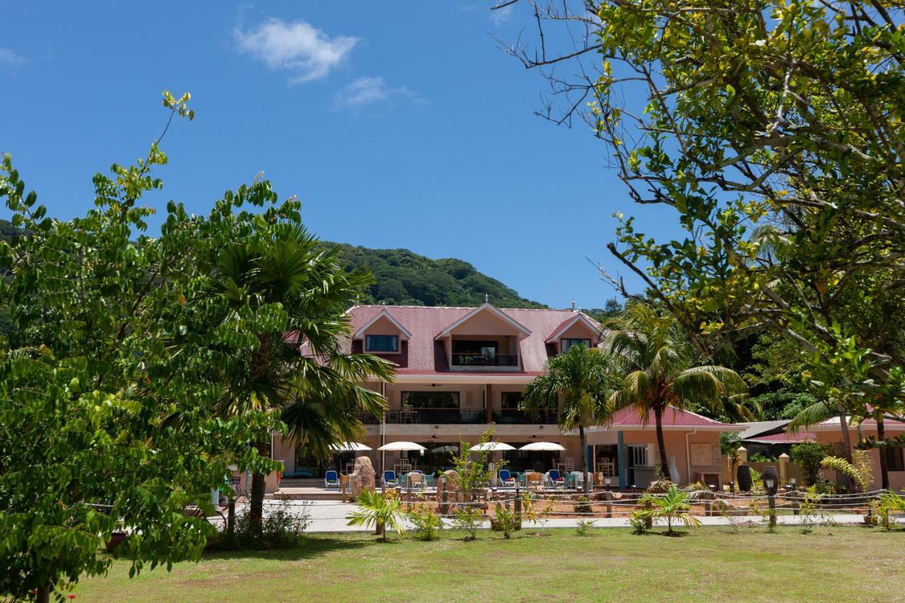 拉迪格岛 卡萨德里拉自助旅馆酒店 外观 照片